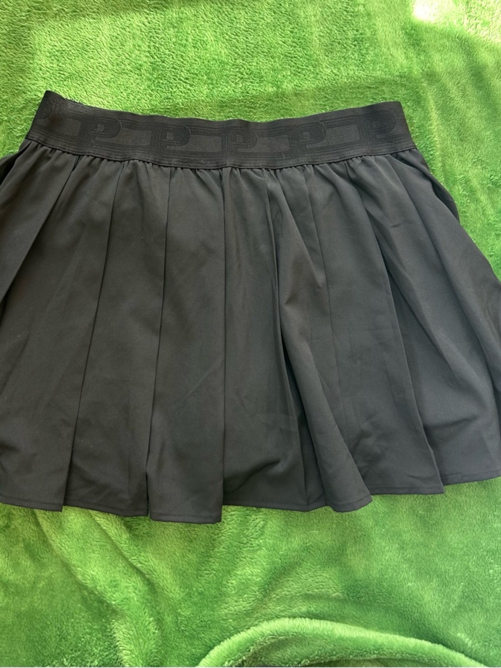PINK Victoria's Secret Black Pleated Skater Mini Skirt